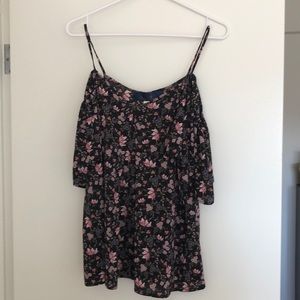 Floral cold shoulder flowy blouse
